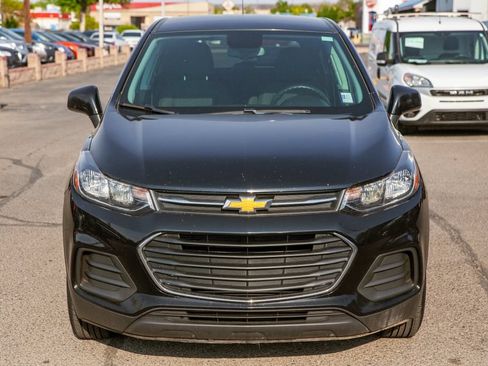 Used 2022 Chevrolet Trax LS w/ Tint and Cruise Package AWD/4WD image 3