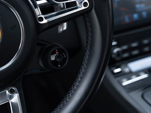 Certified 2018 Porsche 911 Carrera T image 29