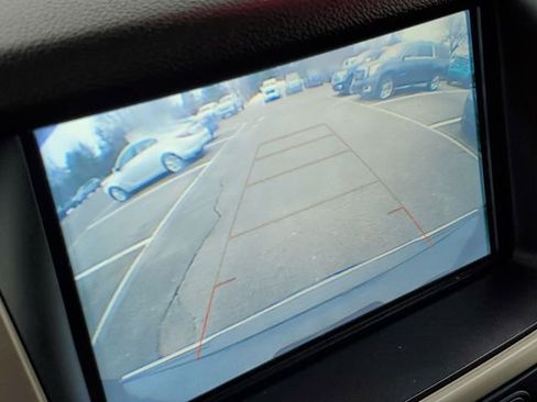 Used 2018 GMC Yukon XL Denali w/ Open Road Package image 21