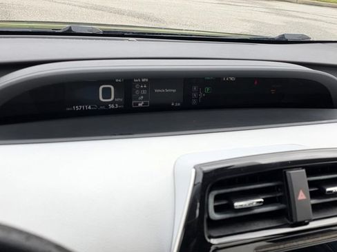 Used 2016 Toyota Prius Two FWD image 22