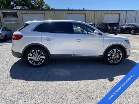 Used 2016 Lincoln MKX Reserve FWD image 8