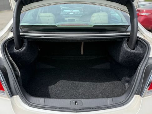 Used 2013 Buick LaCrosse Premium image 28