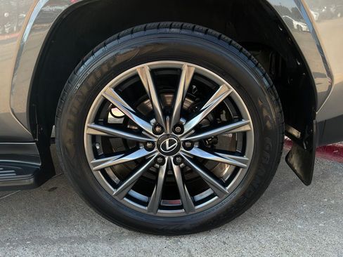 Used 2023 Lexus LX 600 F Sport w/ Accessory Package (Z1) AWD/4WD image 9