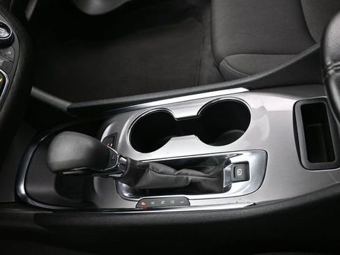 Used 2024 Chevrolet Malibu LT FWD image 25