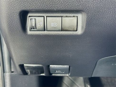 Certified 2025 Toyota RAV4 LE image 10