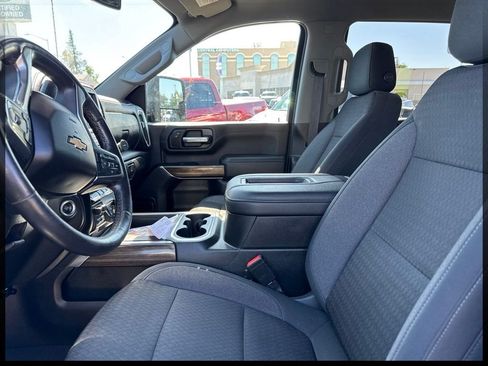 Used 2022 Chevrolet Silverado 2500 LT w/ Convenience Package AWD/4WD image 1