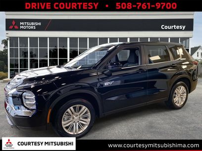New 2025 Mitsubishi Outlander ES