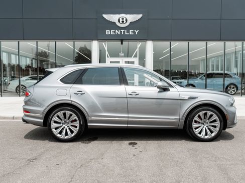 Certified 2023 Bentley Bentayga AWD/4WD image 14