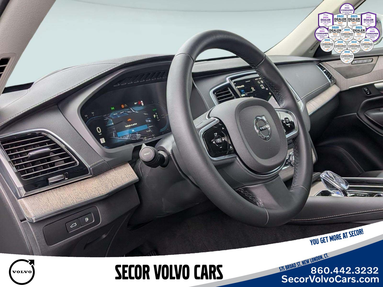 Certified 2024 Volvo XC90 T8 Ultimate AWD/4WD image 10