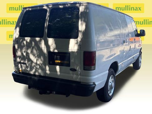 Used 2008 Ford E-150 and Econoline 150 RWD image 4