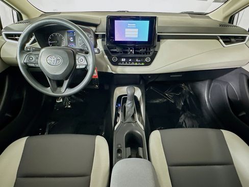 Used 2023 Toyota Corolla LE image 26