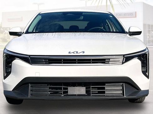 Used 2025 Kia K4 FWD image 23