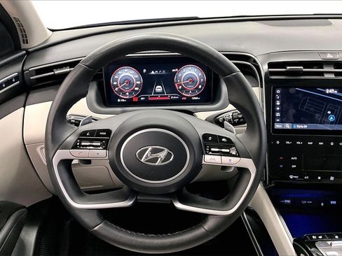 Certified 2023 Hyundai Tucson Limited w/ Cargo Package image 5