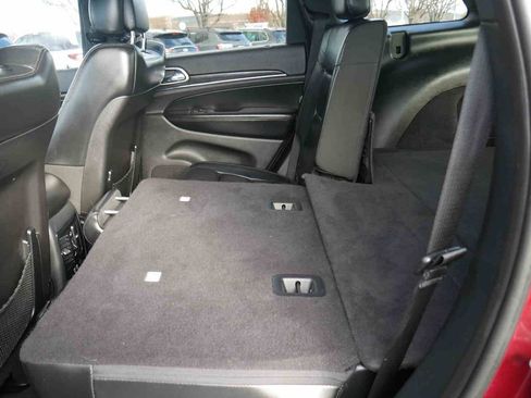 Used 2018 Jeep Grand Cherokee Limited w/ Trailer Tow Group IV image 16