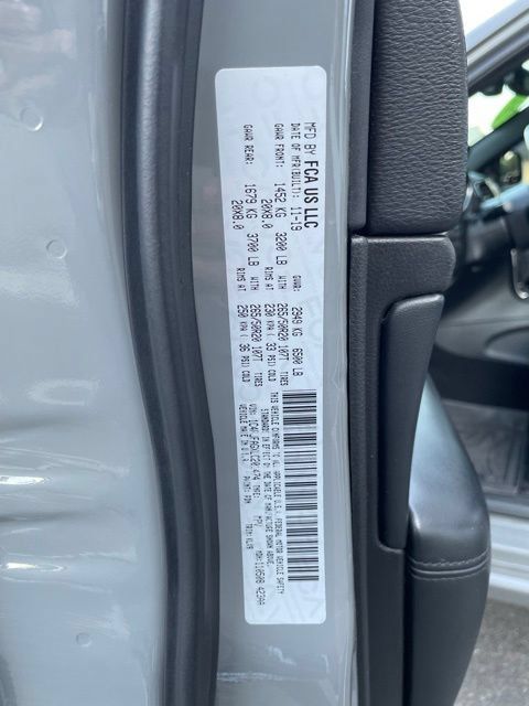 Used 2020 Jeep Grand Cherokee Altitude AWD/4WD image 37