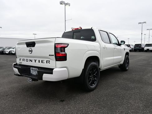 New 2026 Nissan Frontier SV w/ All-Weather Content Package image 8