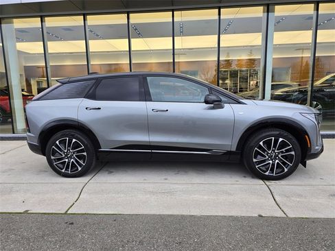 New 2026 Cadillac Optiq Sport 1 image 6