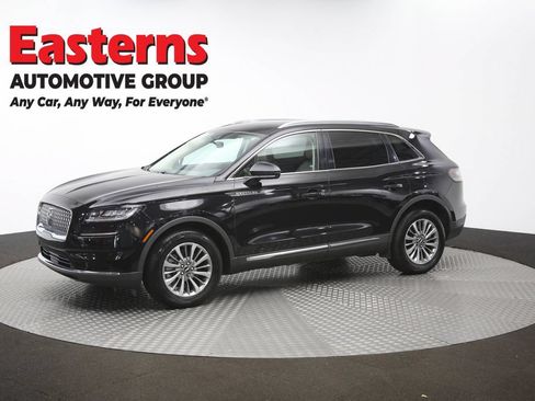 Used 2022 Lincoln Nautilus AWD w/ Premium Package image 57