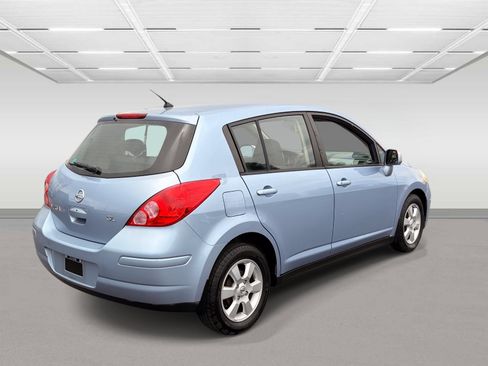 Used 2009 Nissan Versa Hatchback w/ Convenience Pkg FWD image 5
