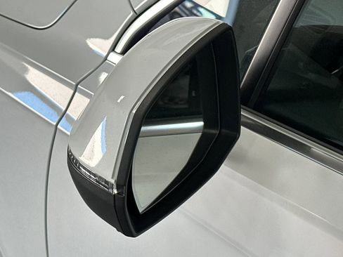 Used 2021 Audi Q7 3.0T Premium image 56