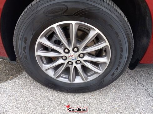 Used 2024 Buick Enclave Premium image 15