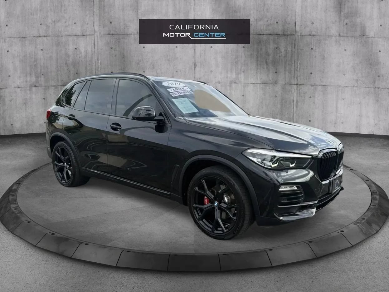 Used 2019 BMW X5 xDrive40i w/ Premium Package 2 AWD/4WD image 1