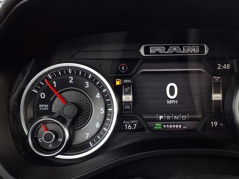 Used 2019 RAM 1500 Laramie image 19