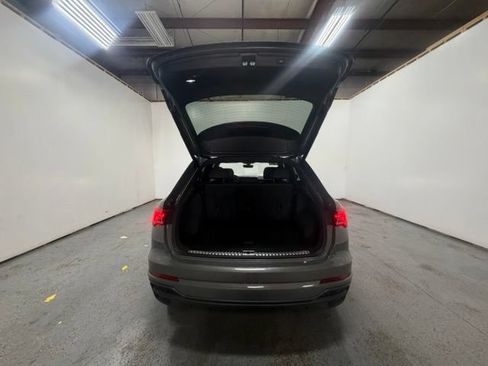 Used 2025 Audi Q3 2.0T Premium AWD/4WD image 8