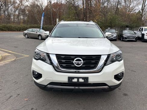 Used 2020 Nissan Pathfinder Platinum image 8