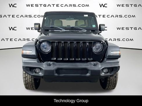 Used 2018 Jeep Wrangler Unlimited Sport S image 4