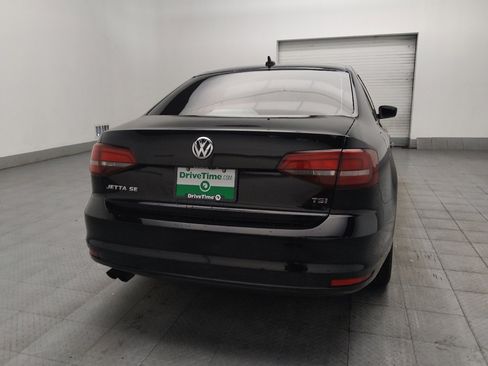 Used 2018 Volkswagen Jetta SE FWD image 7