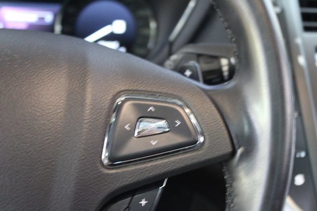 Used 2015 Lincoln MKC AWD w/ Equipment Group 101A Select image 19