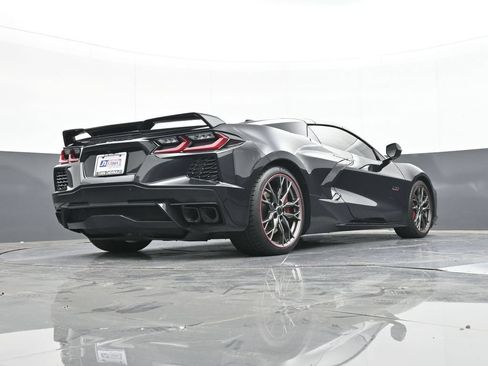 Used 2023 Chevrolet Corvette Stingray Premium Conv w/ Z51 Performance Package RWD image 40