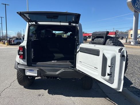 New 2026 Ford Bronco Raptor image 30