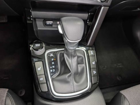 Used 2025 Kia Seltos S AWD/4WD image 25