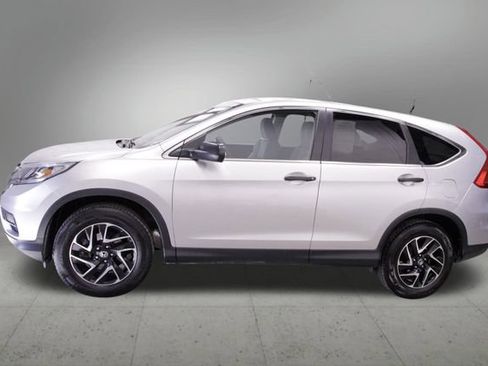 Used 2016 Honda CR-V SE image 2