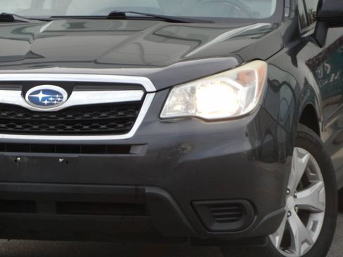 Used 2015 Subaru Forester 2.5i Premium w/ All-Weather Package AWD/4WD image 4
