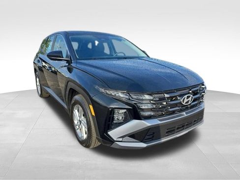 Used 2026 Hyundai Tucson SE FWD image 8
