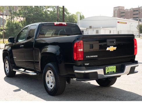 Used 2019 Chevrolet Colorado W/T RWD image 6
