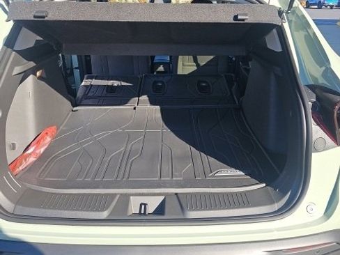 New 2026 Chevrolet Trax ACTIV w/ Sunroof Package image 69