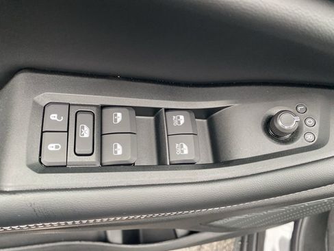 New 2025 Jeep Grand Cherokee Laredo X image 10