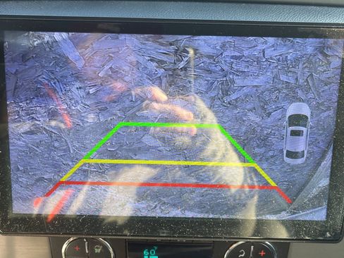 Used 2009 GMC Yukon SLT image 16