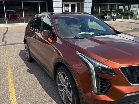 Used 2019 Cadillac XT4 Sport AWD/4WD image 3