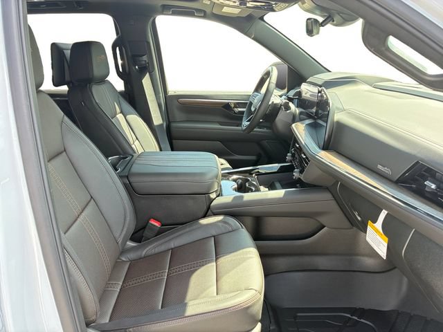 New 2026 Chevrolet Tahoe High Country AWD/4WD image 13