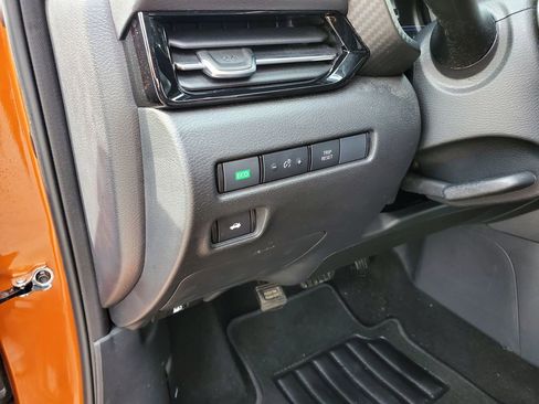 Used 2024 Nissan Sentra SR image 17