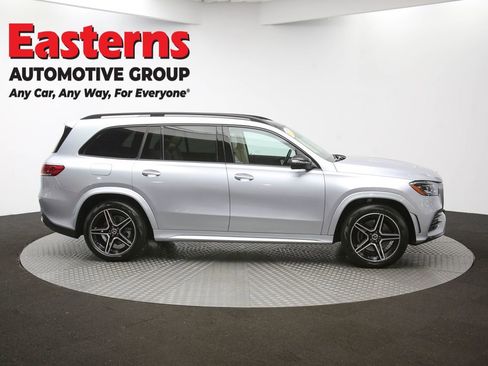Used 2023 Mercedes-Benz GLS 450 4MATIC w/ AMG Line Exterior image 50
