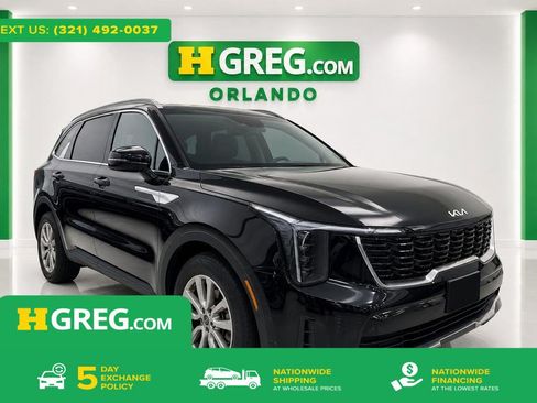 Used 2024 Kia Sorento S w/ Panoramic Sunroof Package FWD image 1