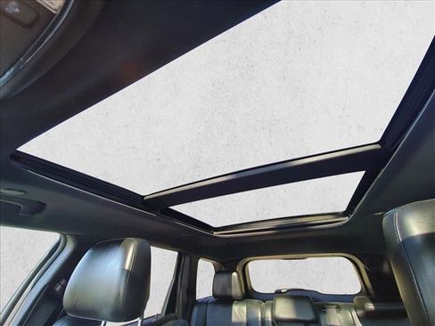 Used 2019 Jeep Grand Cherokee Limited w/ Luxury Group II image 21