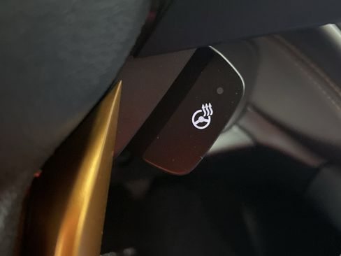 Certified 2025 Subaru Outback Wilderness image 18