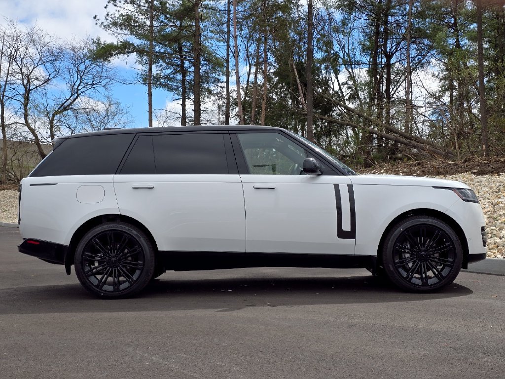 New 2026 Land Rover Range Rover Long Wheelbase SE AWD/4WD image 27